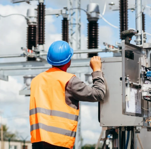 NR 10 - Curso complementar – Segurança no Sistema Elétrico de Potência (SEP) e em suas proximidades - Periódico